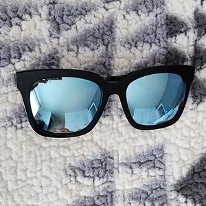 DIFF Eyewear Polarized Bella